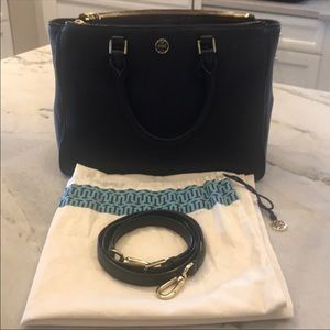 Tory Burch Robinson Pebbled Handbag